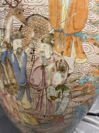A fine Chinese turquoise-ground famille rose 'Shou' vase with immortals, Qianlong